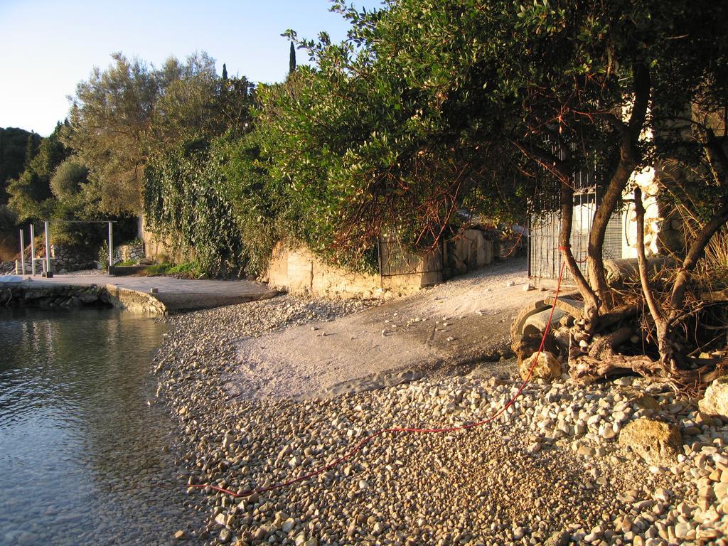 Yénion Korakias Seaviewヴィラ エクステリア 写真